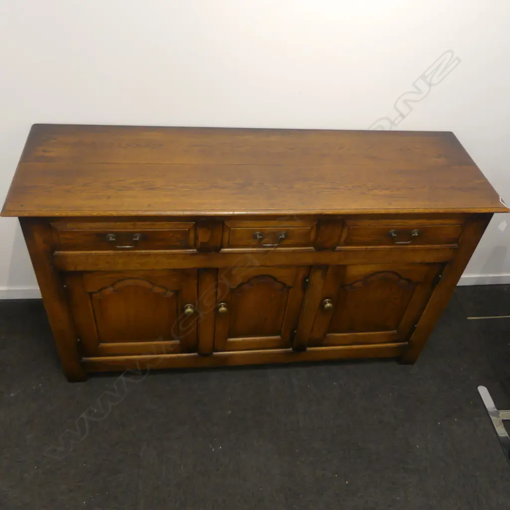 QUALITY OAK SIDE BOARD 1510x465x875mm Image 1++