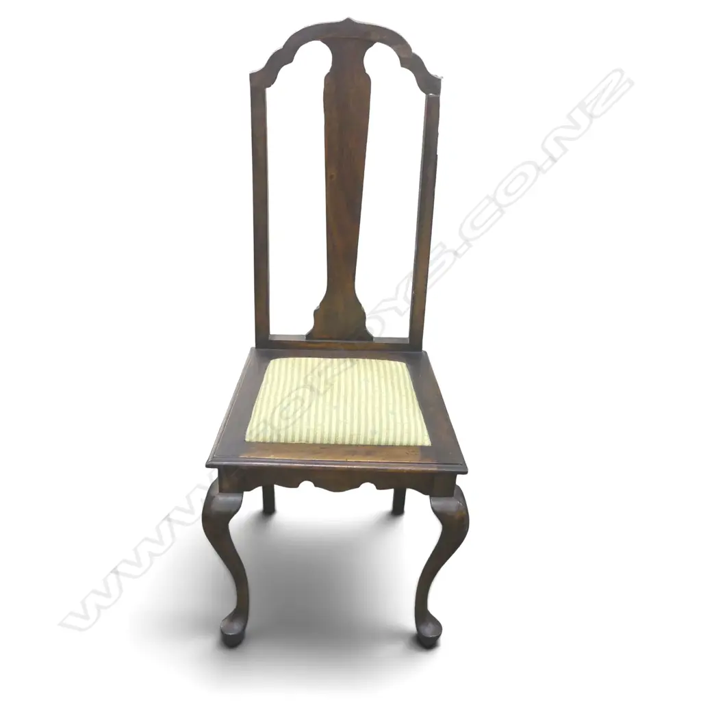 VINTAGE DINING CHAIR Image 1++