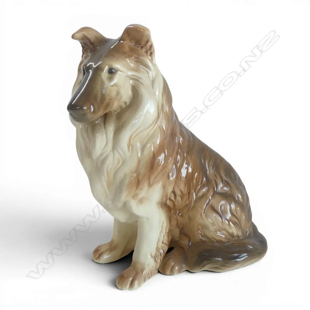 LRG VINTAGE CERAMIC COLLIE DOG FIGURINE, H.300x250mm Image 1++