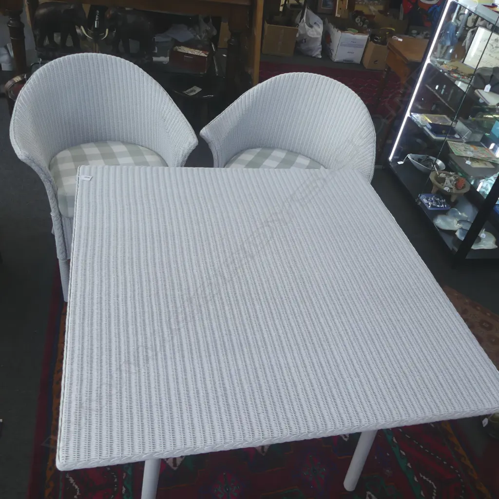 WHITE LLOYD LOOM TABLE AND TWO ARMCHAIRS with cushions 1000x1000x720mm Image 1++