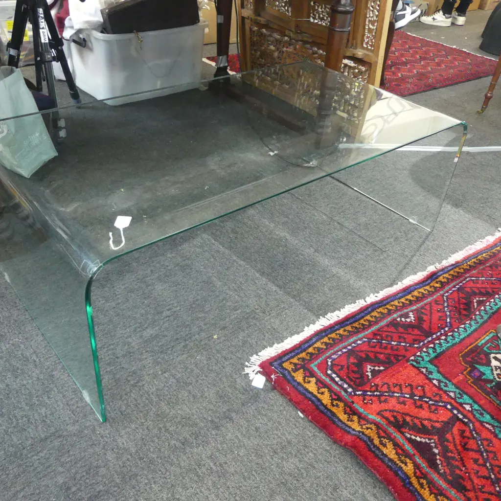 CONTEMPORARY GLASS COFFEE TABLE 1200x620x395mm Image 1++