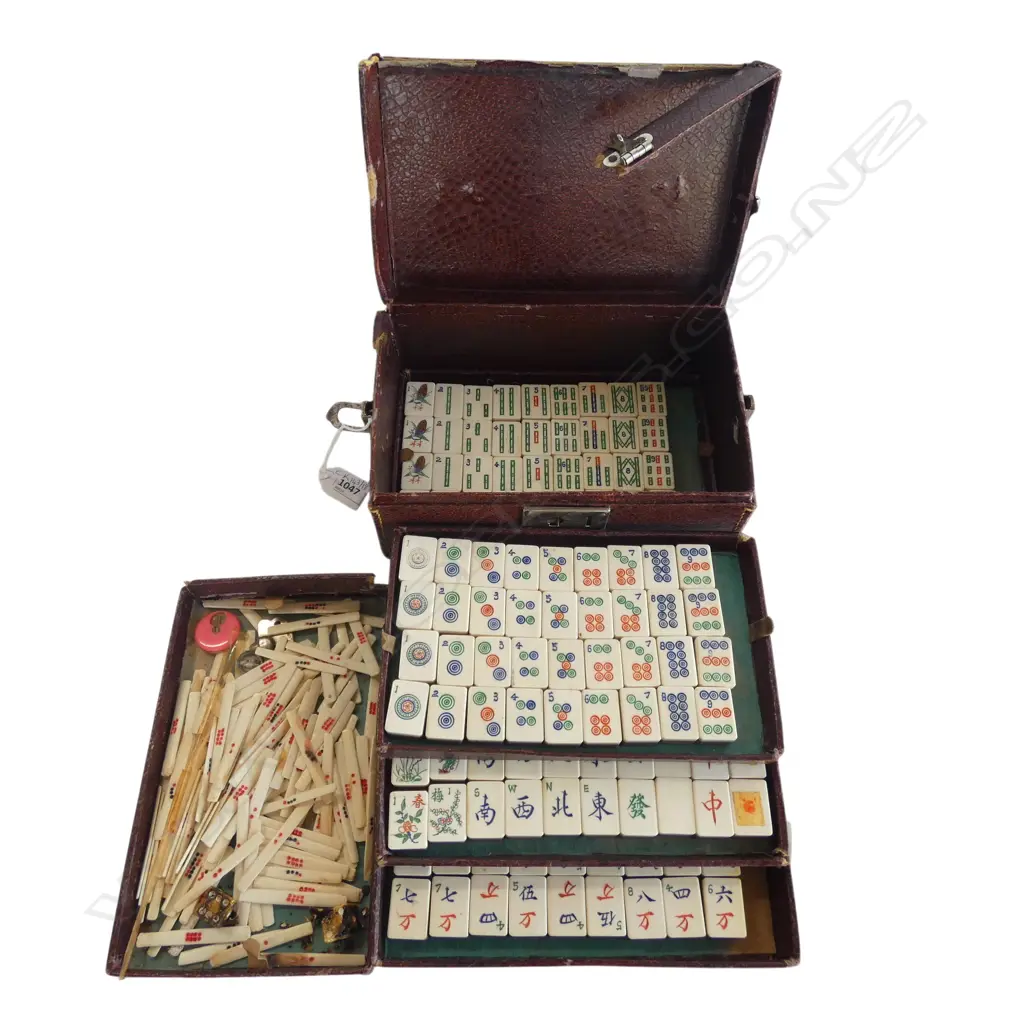 MAH JONG SET, CASED W.240mm Image 1++