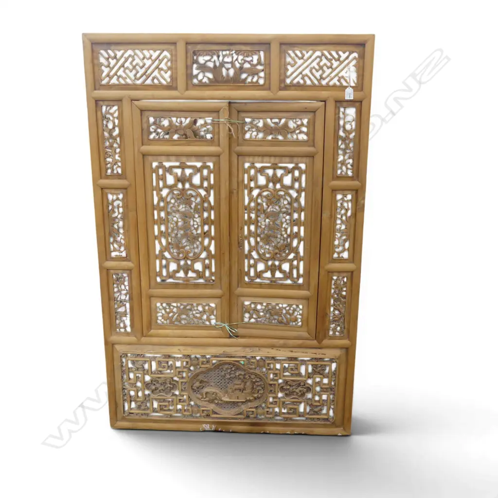 LATE 19thC QING DYNASTY CARVED ELMWOOD SHUTTERS 1395x895mm Image 1++