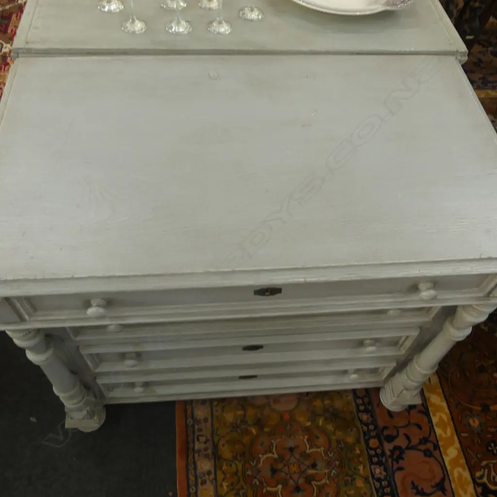 BLUE PAINTED CHEST OF DRAWERS 1030x590x860mm Image 1++