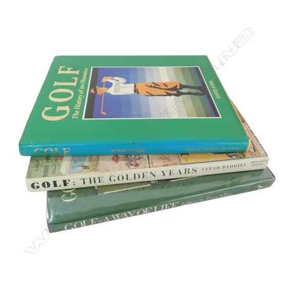3 GOLF REFERENCE BOOKS – THE HISTORY OF AN OBSESSION ETC, L.300MM