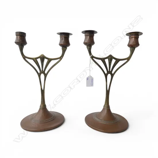 PR ARTS & CRAFTS COPPER CANDLESTICKS H.290mm