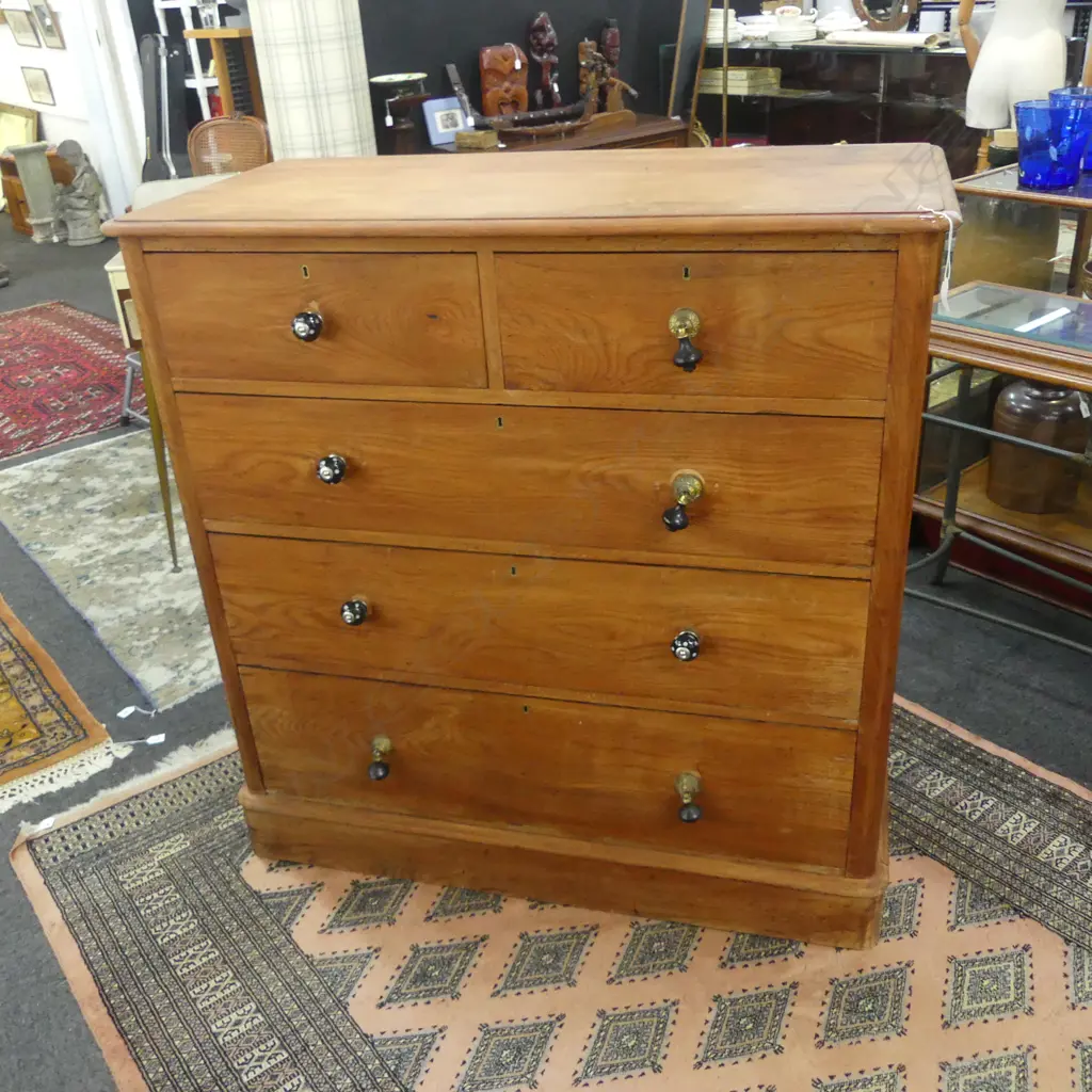 ANTIQUE CHEST OF DRAWERS 1110x530x1120mm Image 1++