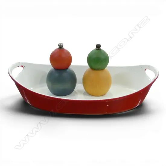 COPCO DENMARK ENAMELLED CAST IRON DISH W.330mm + PR ITALIAN SALT & PEPPER MILLS