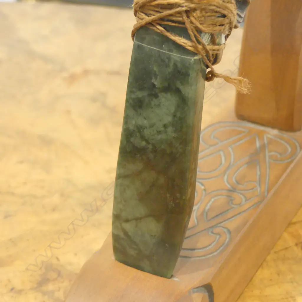 MAORI TOKI POUTANGATA, CARVED WOODEN HANDLED POUNAMU ADZE, binding requires attention, H.330x420mm Image 1++