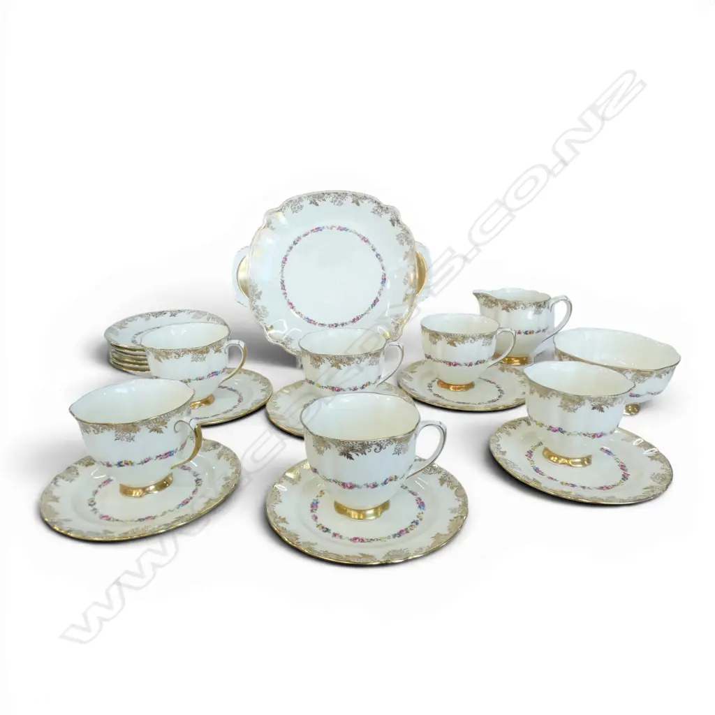 ASST. ROYAL DOULTON FLORAL & GILT CHINA Image 1++