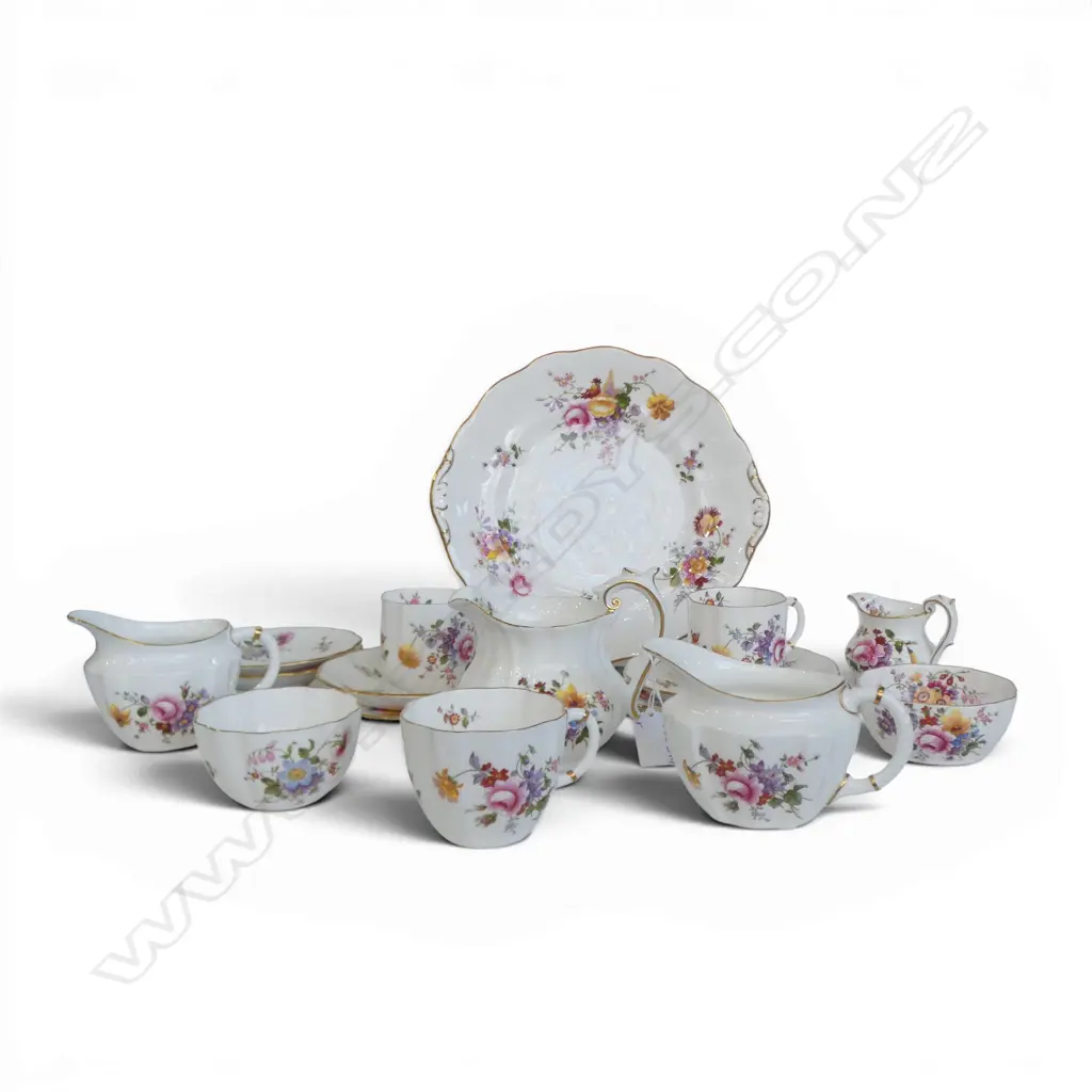 ASST. ROYAL CROWN DERBY 'DERBY POSIES' TEA CHINA Image 1++