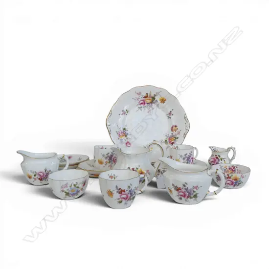 ASST. ROYAL CROWN DERBY 'DERBY POSIES' TEA CHINA