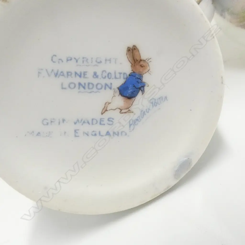 6 PCES CHILDRENS CHINA; BESWICK DISNEY TRIO, 2 MUGS, GRIMWADES PETER RABBIT C/S, MUG & JUG Image 1++