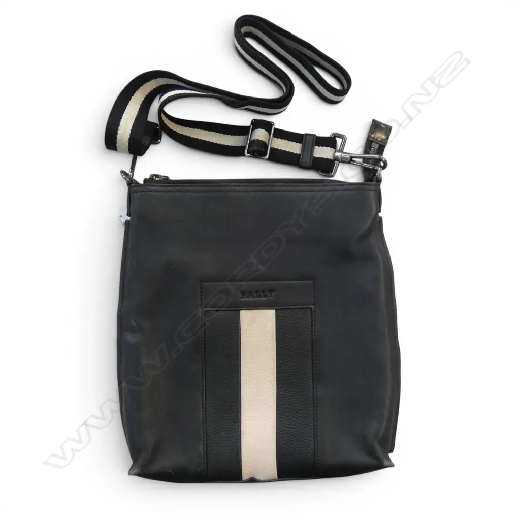 BALLY BLACK LEATHER CROSS BODY BAG - MADE IN ITALY 320x310mm Image 1++