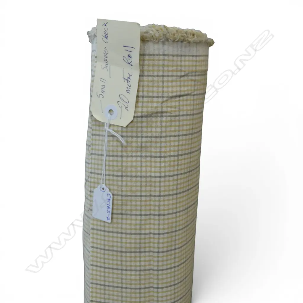 FABRIC BOLT; SMALL SUMMER CHECK, 20M Image 1++