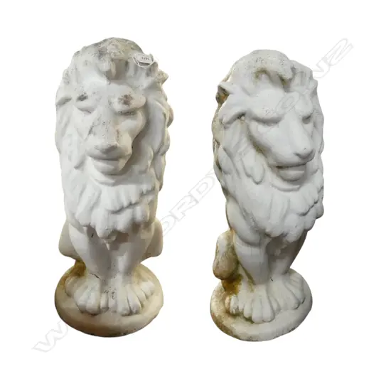 PR WHITE PAINTED CONCRETE LIONS H.700mm