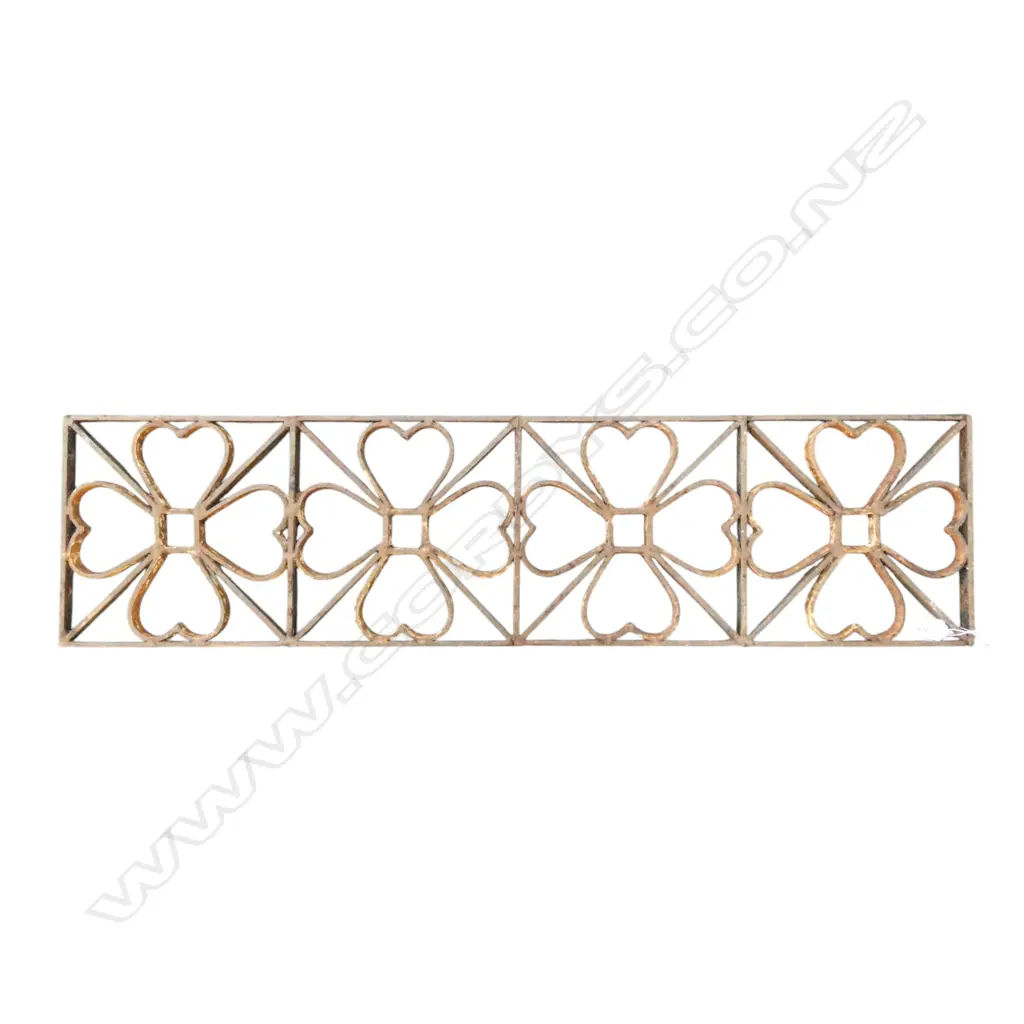 WROUGHT IRON GRATE H.1050mm Image 1++