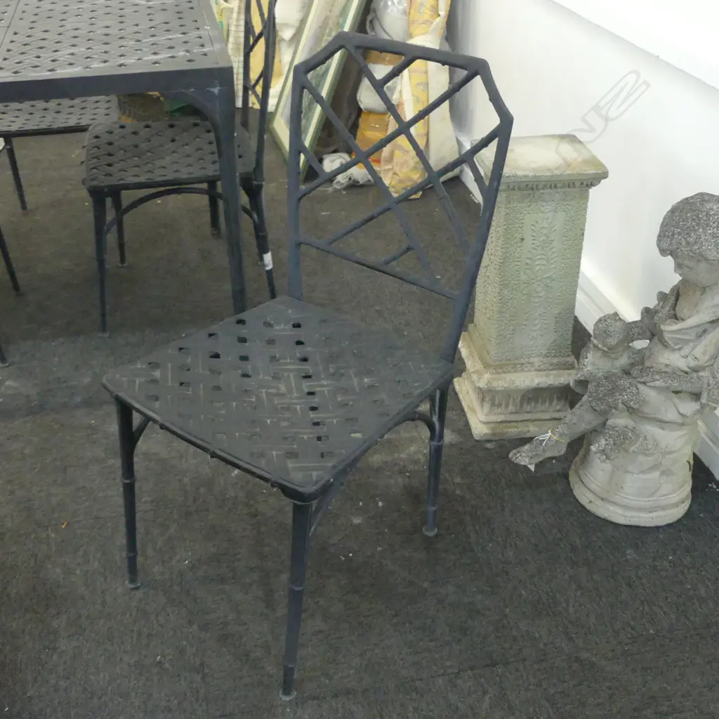 BLACK METAL PATIO TABLE 890x890mm & 4 CHAIRS Image 1++