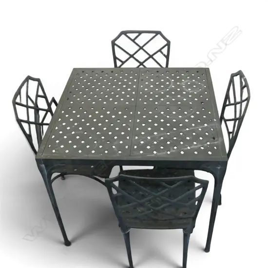 BLACK METAL PATIO TABLE 890x890mm & 4 CHAIRS