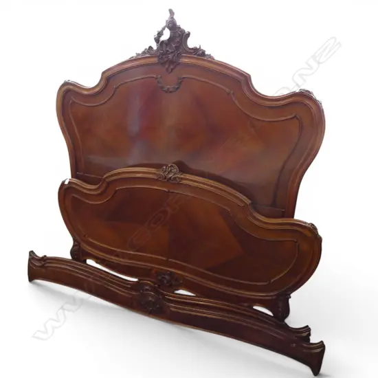 MAHOGANY CARVED BED FRAME W.1620mm