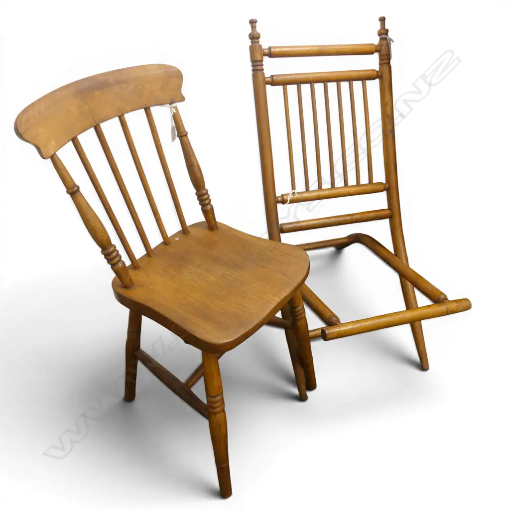 OAK SPINDLE BACK CHAIR + FODLING CHAIR needs seat H.820mm Image 1++