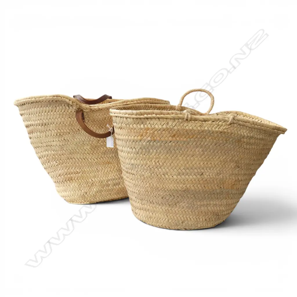 2 WOVEN FRENCH STYLE MARKET BAGS Image 1++