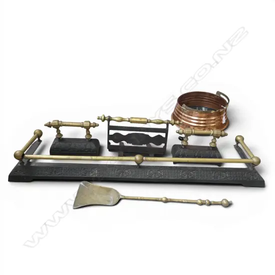 ASST VICTORIAN FIRE SIDE SET W.1120mm