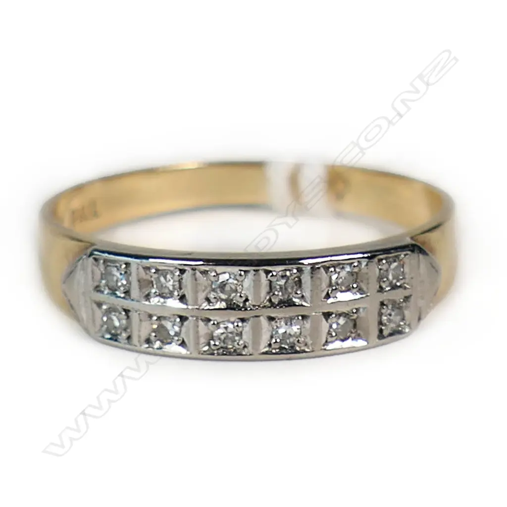 9CT & PALLADIUM DIAMOND RING 2.4gms SIZE Q Image 1++