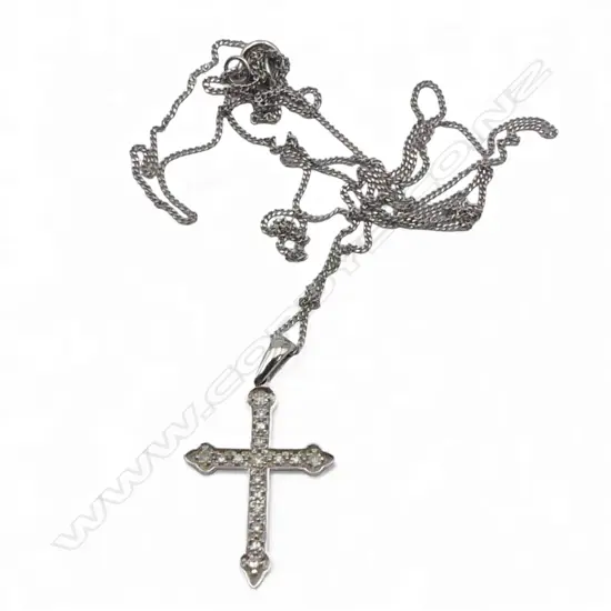 9CT WG & DIAMOND CROSS PENDANT NECKLACE 1.7gms