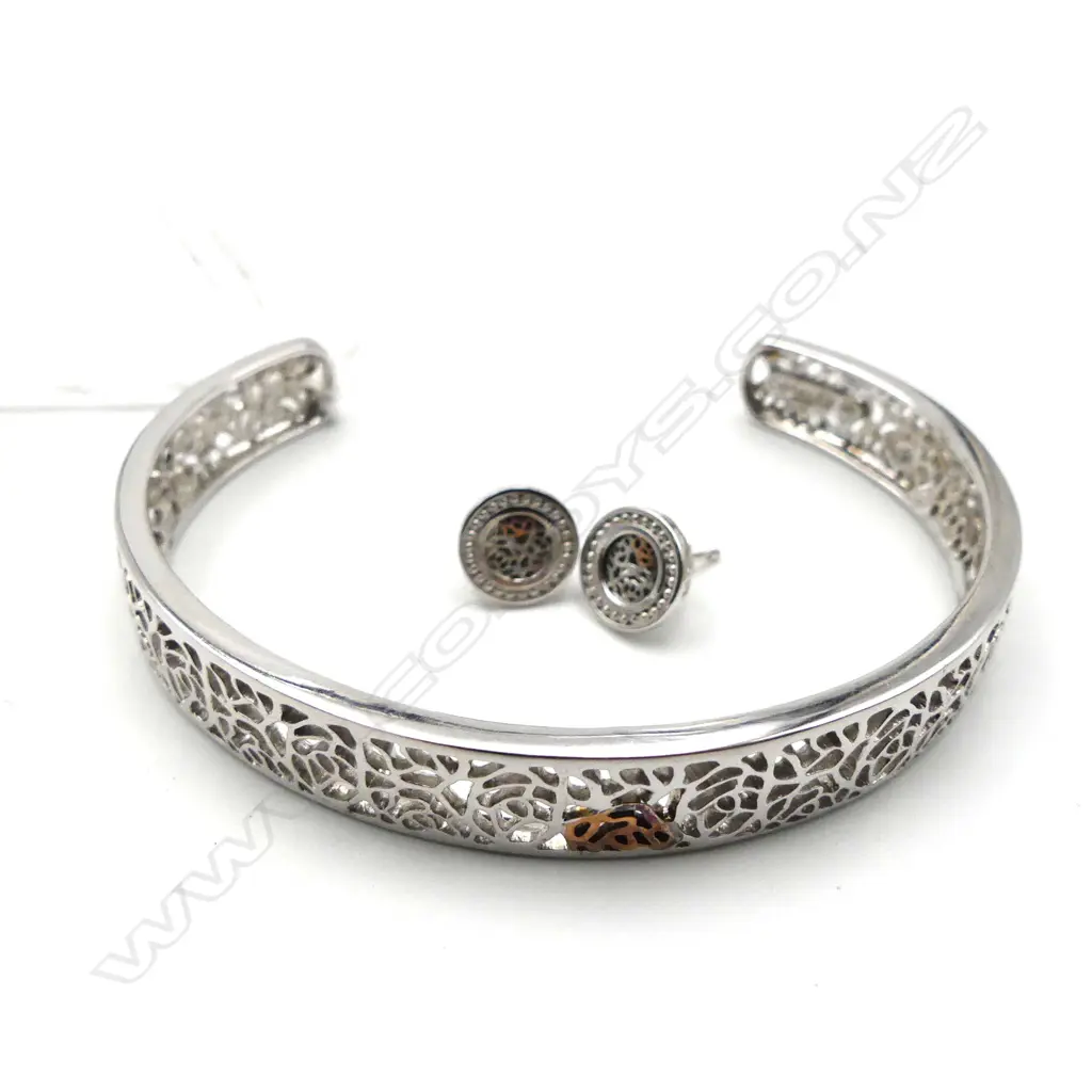 CLOGAU 925 SILVER BANGLE, 17.9gms + PR MATCHING EARRINGS, BOTH BOXED Image 1++