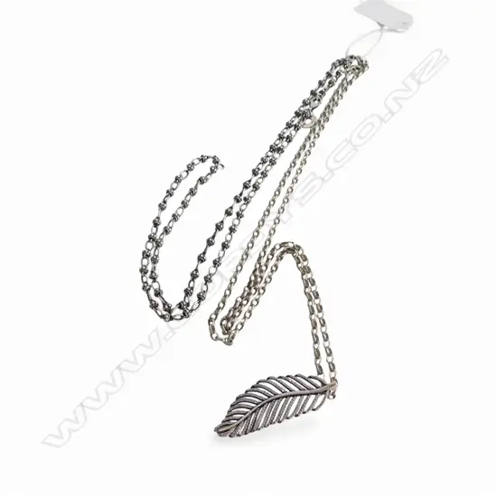 2 SILVER NECKLACES, 37gms