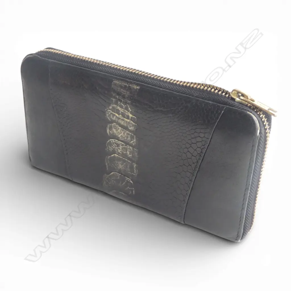 DEADLY PONIES BLACK LEATHER PURSE with lizard skin highlight. Slight wear to corners. L.200mm Image 1++