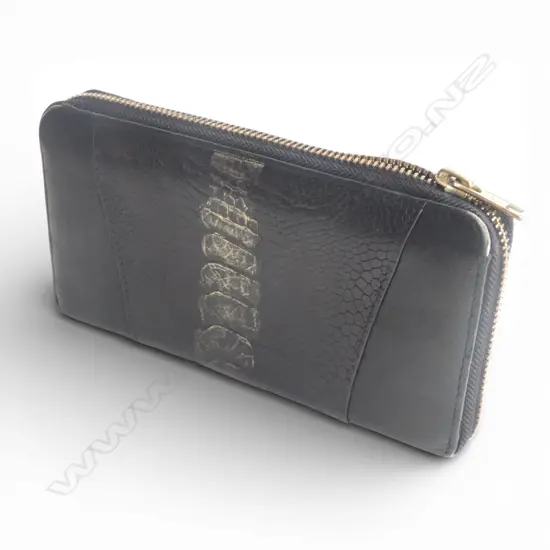 DEADLY PONIES BLACK LEATHER PURSE with lizard skin highlight. Slight wear to corners. L.200mm