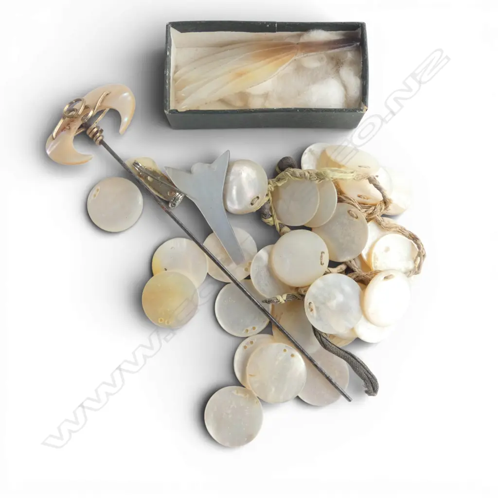 VINTAGE MOP JEWELLERY ETC; SOLOMON ISLAND ETC Image 1++