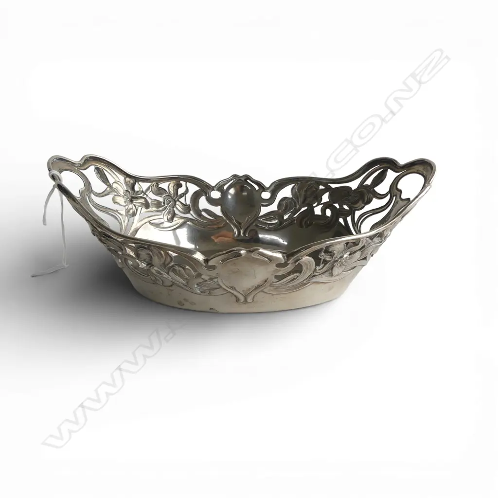CONTINENTAL POSEN 800 SILVER ART NOUVEAU 2 HANDLED BASKET 250gms Image 1++