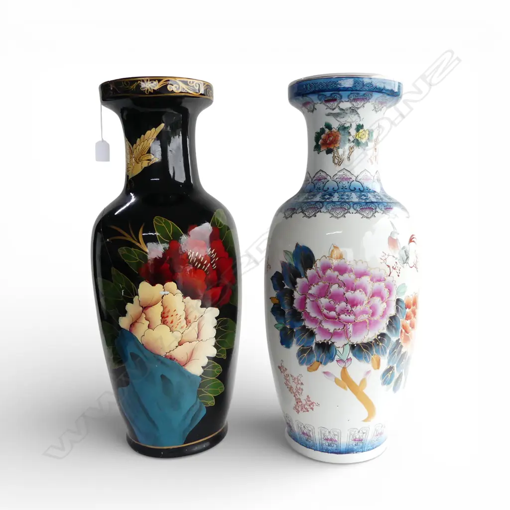 2 ORIENTAL VASES (BLACK AF) H.610mm Image 1++