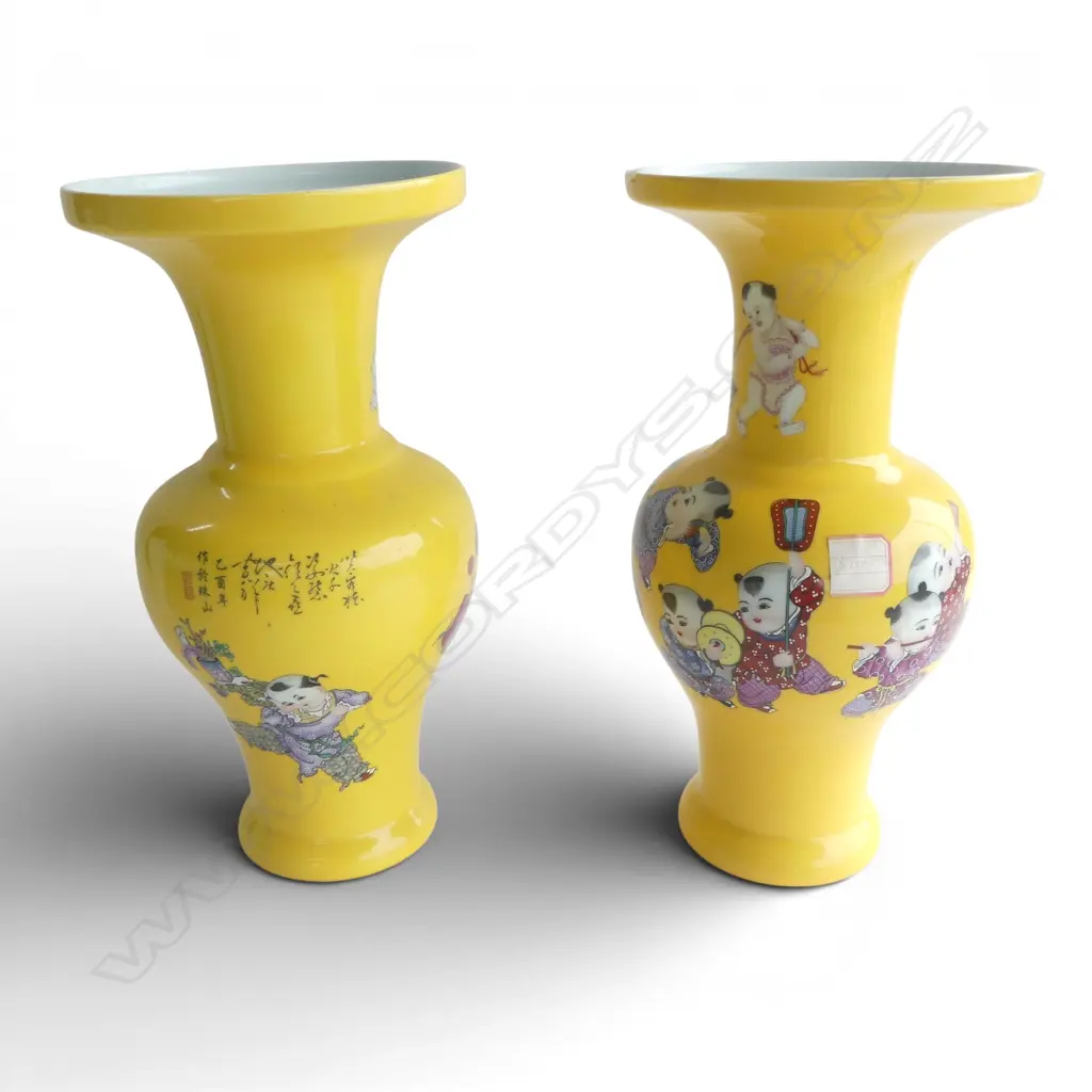 *RTV* PR LARGE CHINESE PORCELAIN BALUSTER VASES famille rose children w peaches on bright yellow ground. H.380mm Image 1++