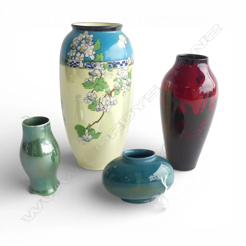 4 R/D VASES TALLEST 200MM RIM CHIP TO FLAMBE Image 1++