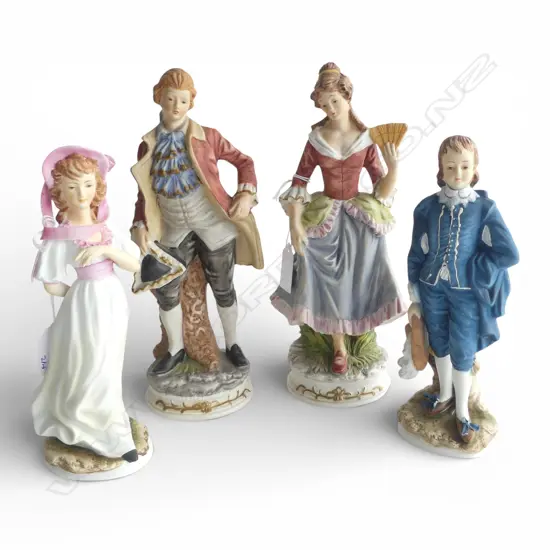 2 PRS PORCLAIN FIGURES HS 240 & 200MM