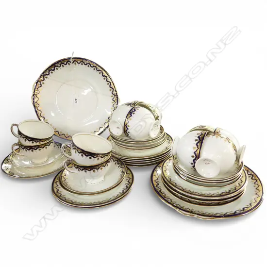 VINTAGE MINTON CHINA TEASET 12 CSPS 2 CAKE PLATES ROYAL BLUE & GILT PAT