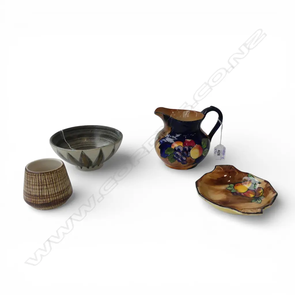 2 TUNSTALL PCES (jug + dish) + 2 HAMNER POTTERY BOWLS Image 1++