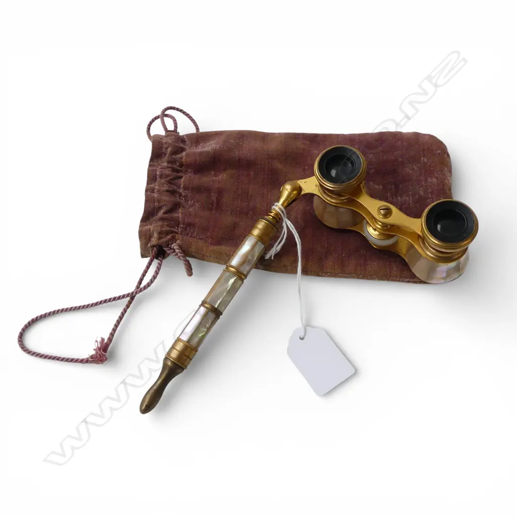 PR IRIS PARIS BRASS & MOP OPERA GLASSES Image 1++