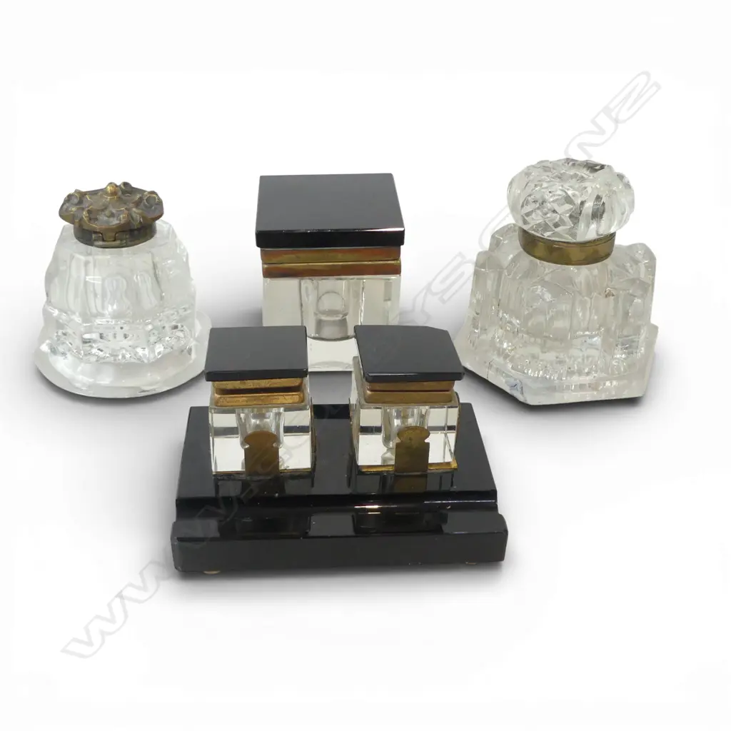 3 GLASS INK WELLS + DECO BLACK GLASS DESK SET faults Image 1++