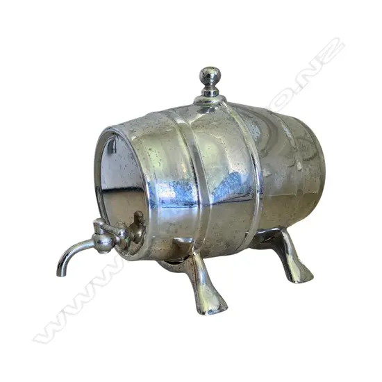VINTAGE 1940's CHROME SPIRIT BARREL OR LIQUOR KEG FAULTS