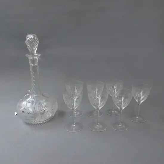 CRYSTAL DECANTER + 7 ETCHED STEMMED GLASSES 