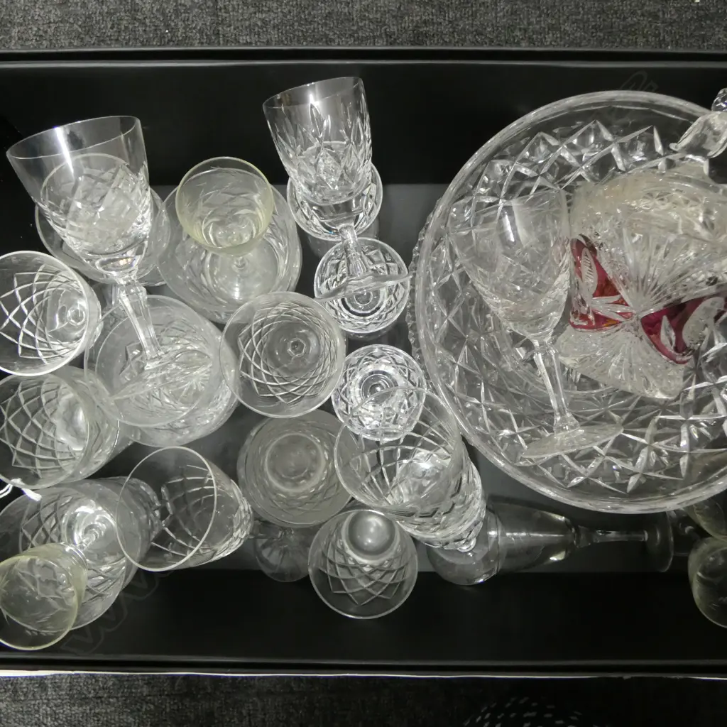 ASST. CRYSTAL GLASSES, GLASS BOWLS ETC Image 1++