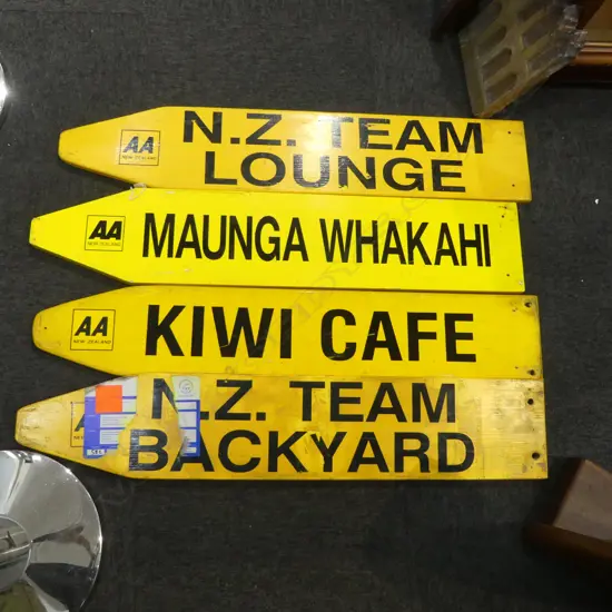 4 VINTAGE COMMONWEALTH GAMES NZ VILLAGE AA SIGNAGE L.1000mm