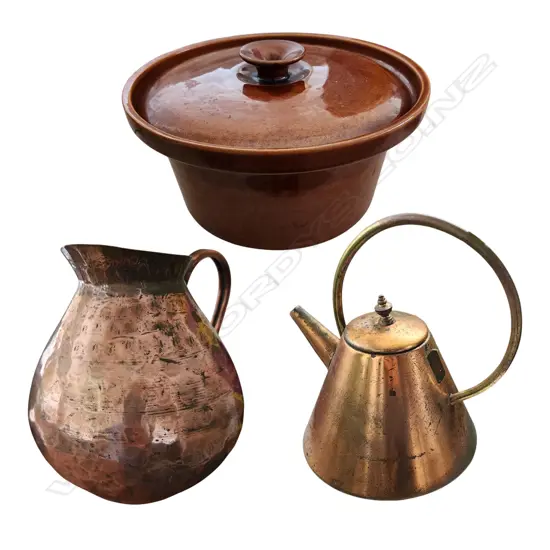 COPPER JUG, COPPER TEAPOT WITH A BRASS HANDLE AND A LARGE TEMUKA CASSEROLE DISH