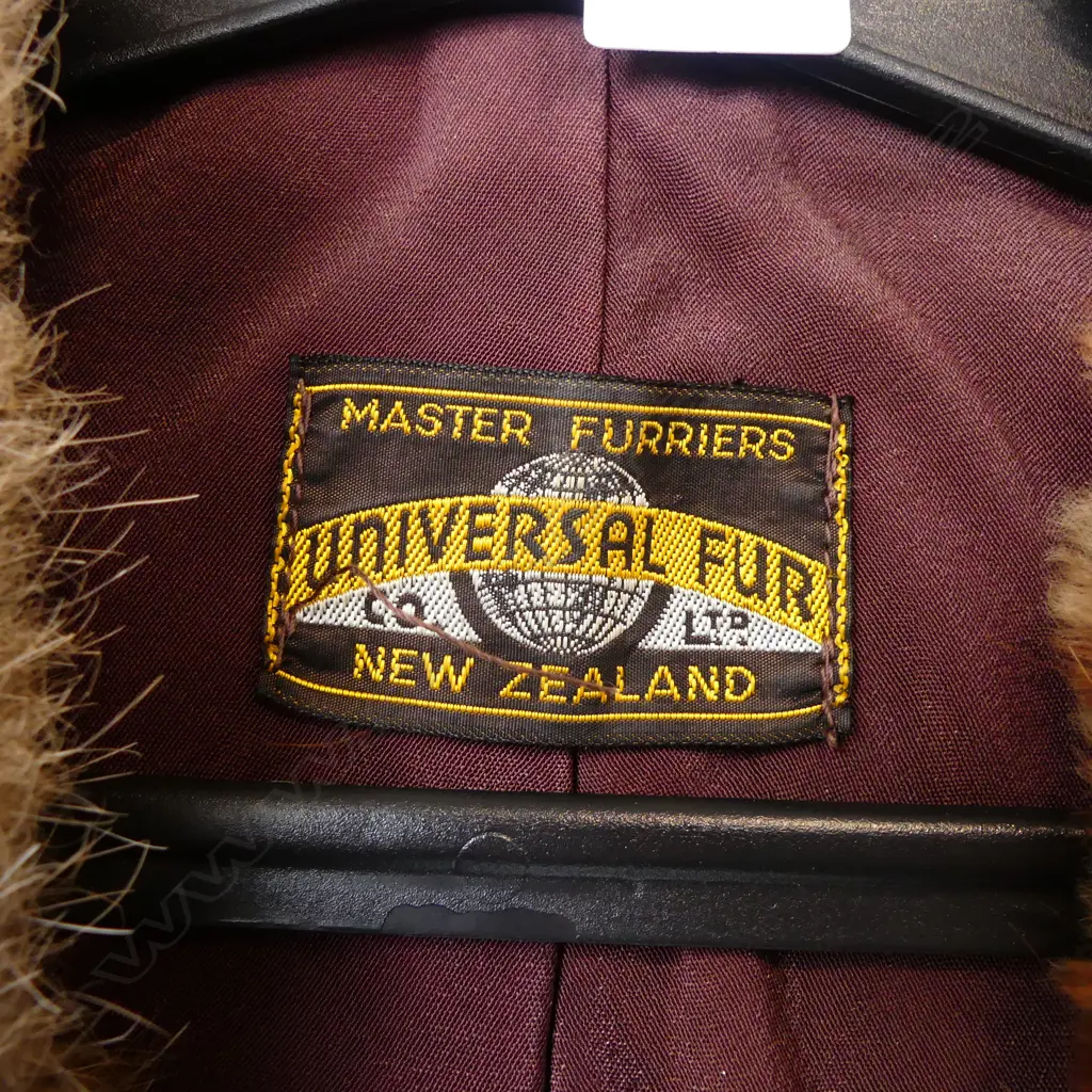 2 FUR STOLES Image 1++