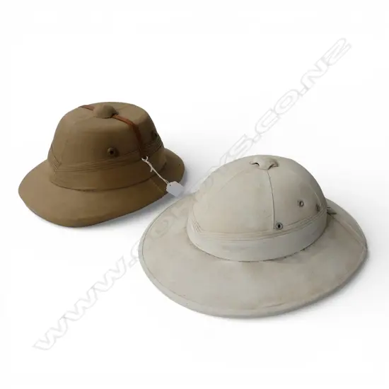 2 SAFARI HATS